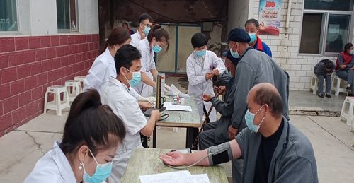 蘭州市民政局 區縣動態 永登縣社會福利院全體老人進行體檢并接種新冠疫苗